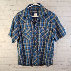Men's Wrangler button down shirt, size Large